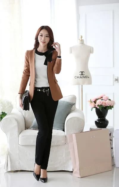 May quần tây nữ: chọn hạ đũng, cạp và dáng ống cho vừa dáng