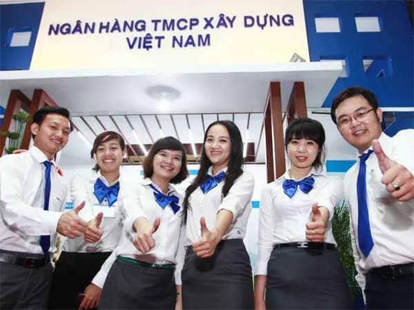 Sơ mi đồng phục: cổ áo, chất vải và đường may