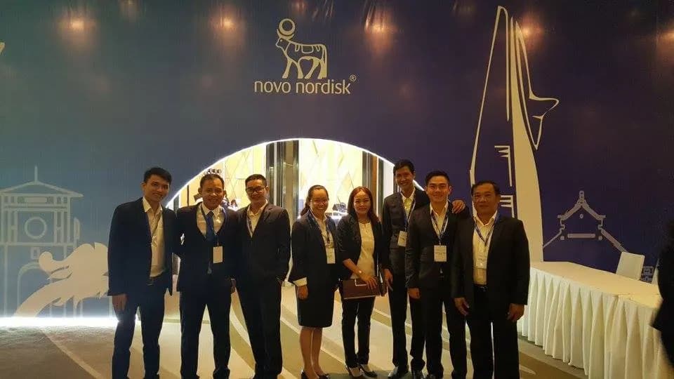 May đồng phục tại Quận 11: các bước đặt cho doanh nghiệp