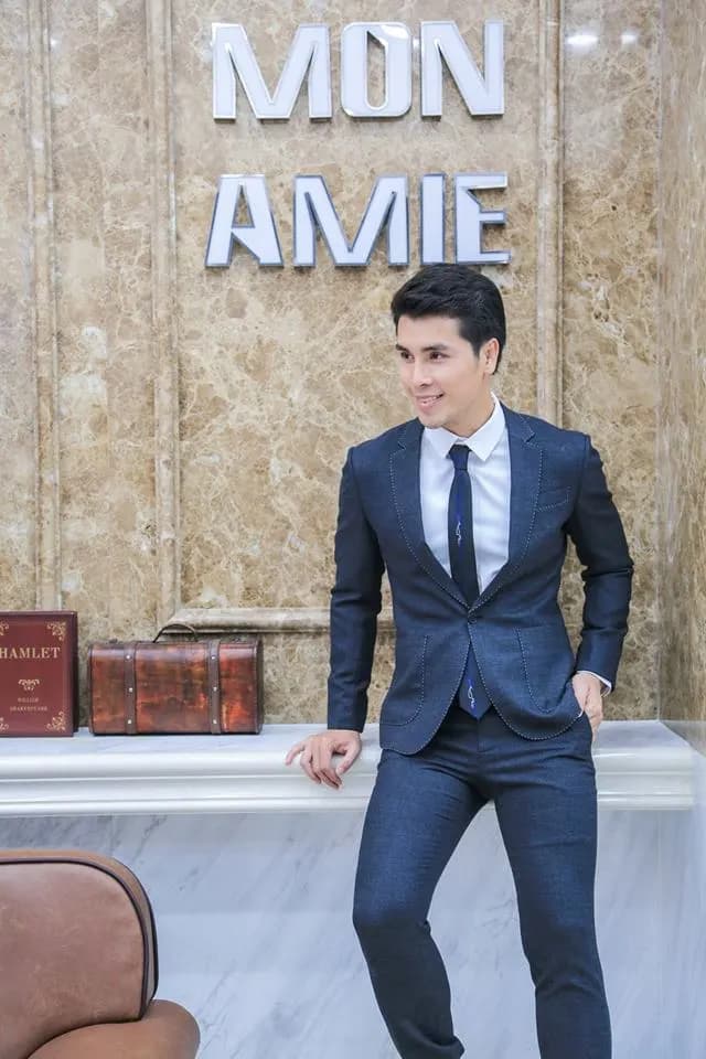 May vest công sở trẻ trung tại TP.HCM