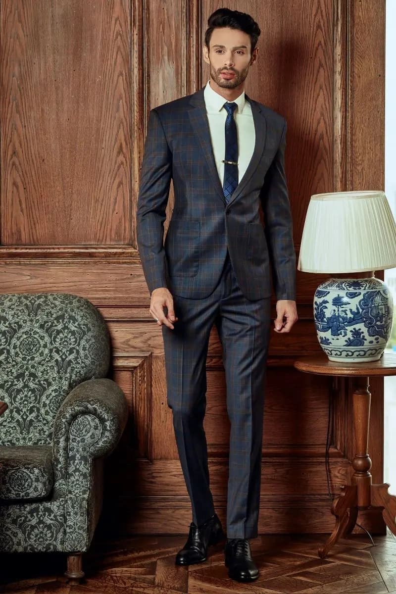 May vest cưới tại nhà và cách chọn vest cưới đẹp