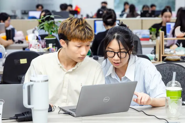 Mon Amie may đồng phục cho Acacy — 2/4