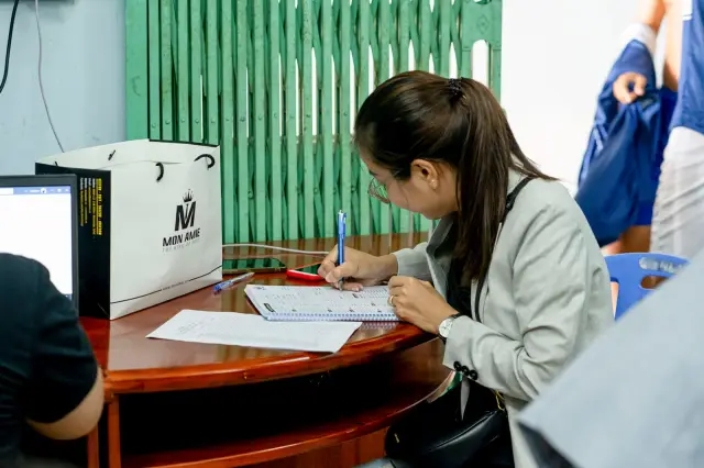 Mon Amie may đồng phục cho Công ty CP Phát triển Bóng đá Đồng Tháp — 16/42