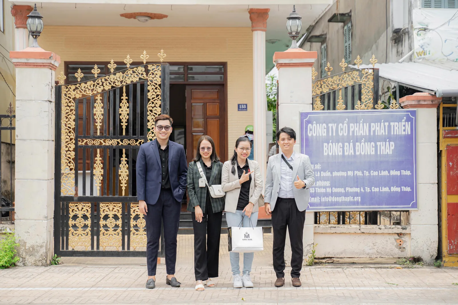 Sự kiện & Đội nhóm