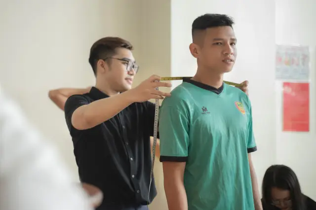 Mon Amie may đồng phục cho Công ty CP Phát triển Bóng đá Đồng Tháp — 37/42