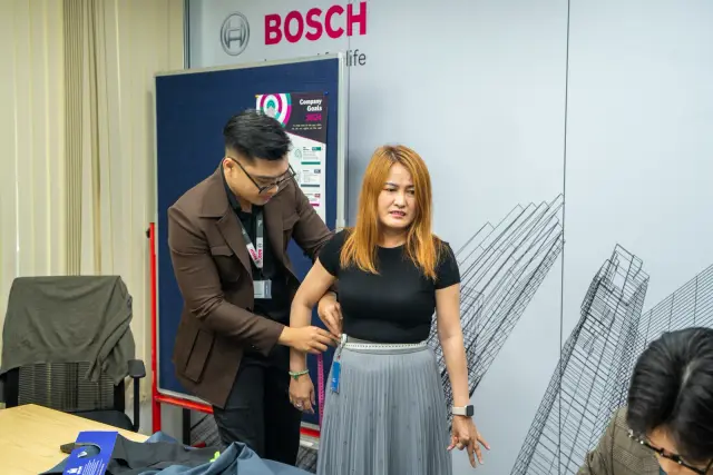 Mon Amie may đồng phục cho BOSCH — 62/71