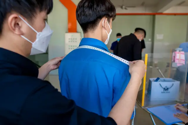 Mon Amie may đồng phục cho Central Tech Việt Nam — 17/18