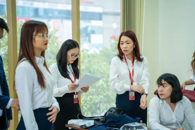 Mon Amie may đồng phục cho COSMO Academy — 25/37