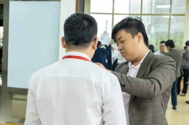 Mon Amie may đồng phục cho COSMO Academy — 33/37