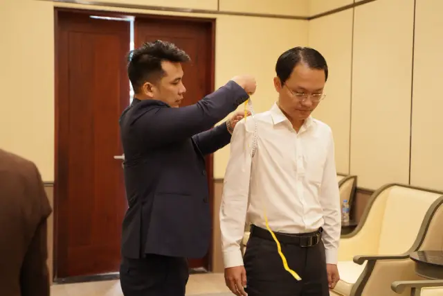 Mon Amie may đồng phục cho Trường Đại học Bách Khoa TP.HCM — 10/12