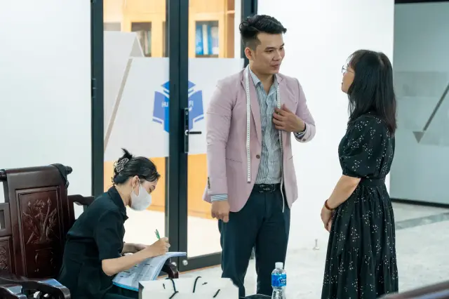 Mon Amie may đồng phục cho Trường Đại học Công Thương TP.HCM — 20/21