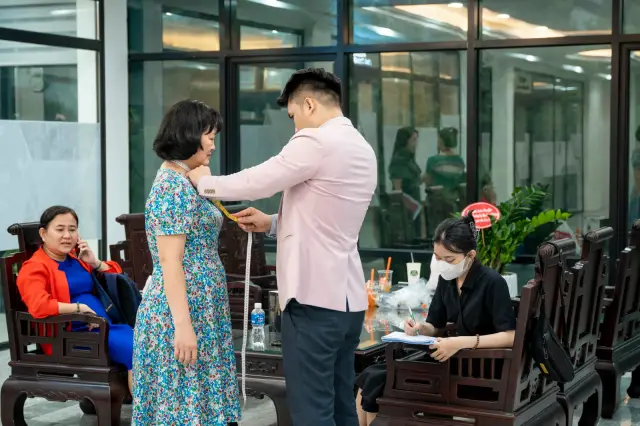 Mon Amie may đồng phục cho Trường Đại học Công Thương TP.HCM — 21/21