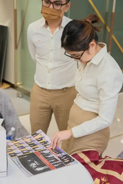 Mon Amie may đồng phục cho Đại Quang Minh — 6/24
