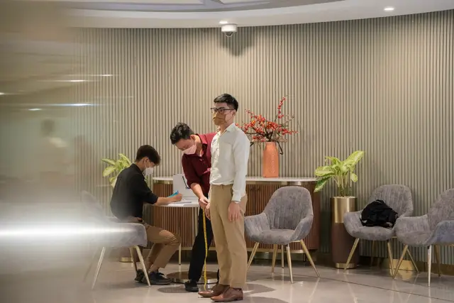Mon Amie may đồng phục cho Đại Quang Minh — 8/24
