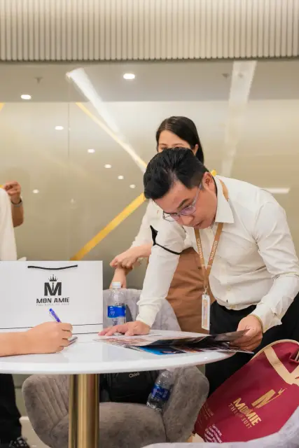 Mon Amie may đồng phục cho Đại Quang Minh — 20/24