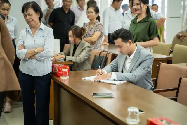 Mon Amie may đồng phục cho Công ty Dịch vụ Công ích Quận 4 — 13/26