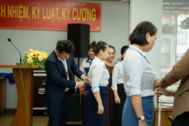 Mon Amie may đồng phục cho Công ty Dịch vụ Công ích Quận 4 — 17/26