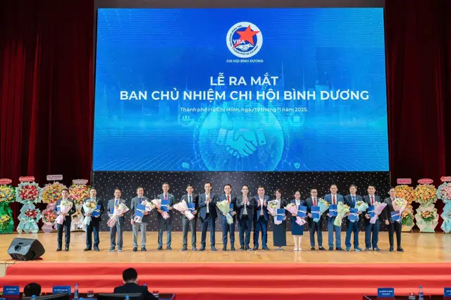Mon Amie may đồng phục cho Hội Doanh nhân trẻ TP.HCM — 2/6