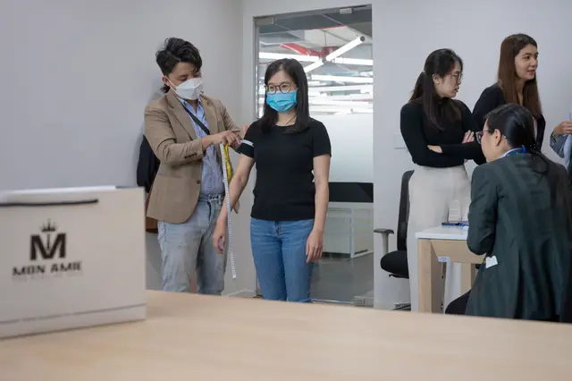 Mon Amie may đồng phục cho Newtecons — 7/27