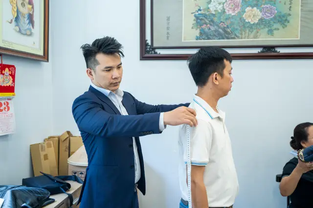 Mon Amie may đồng phục cho Nhựa Đạt Hòa — 6/95