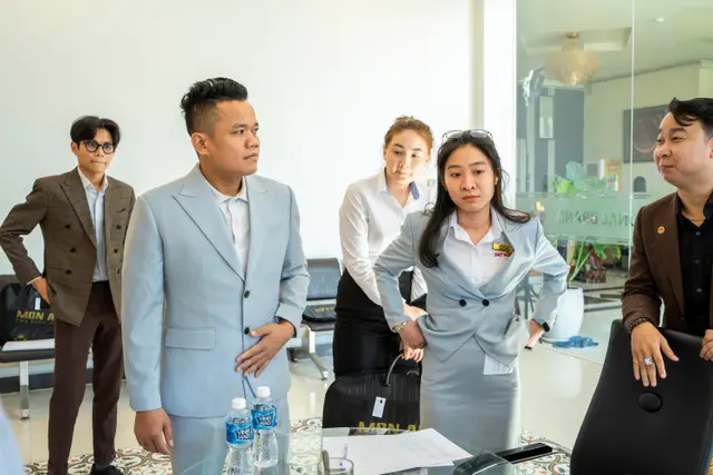 Mon Amie may đồng phục cho Nhựa Đạt Hòa — 15/95