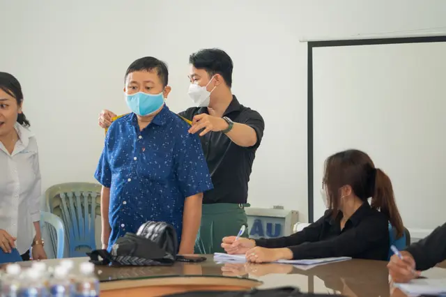 Mon Amie may đồng phục cho Công ty Sơn Hải Âu — 2/6