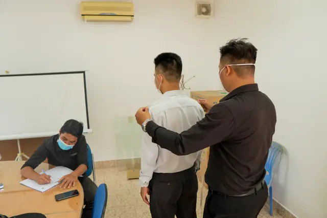Mon Amie may đồng phục cho Công ty Sơn Hải Âu — 4/6