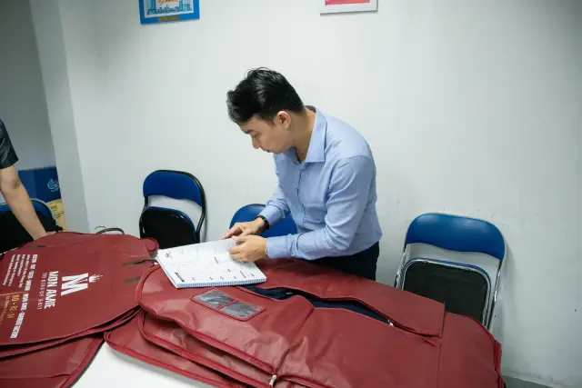 Mon Amie may đồng phục cho Trung tâm CTXH Thanh niên TP.HCM — 12/22
