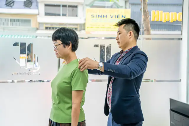 Mon Amie may đồng phục cho Viện Phát triển Nguồn nhân lực và Kinh doanh — UEH — 6/32