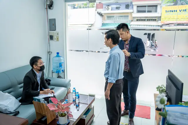 Mon Amie may đồng phục cho Viện Phát triển Nguồn nhân lực và Kinh doanh — UEH — 7/32