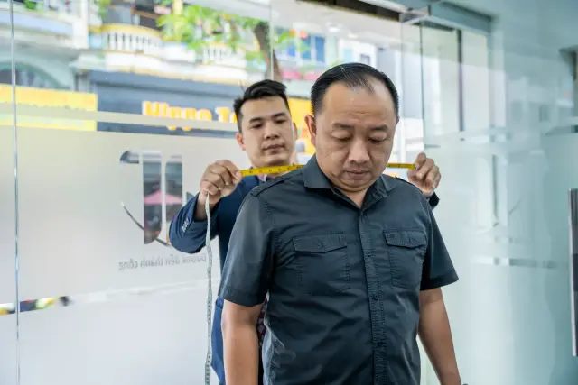 Mon Amie may đồng phục cho Viện Phát triển Nguồn nhân lực và Kinh doanh — UEH — 19/32