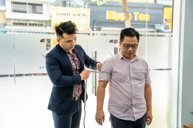 Mon Amie may đồng phục cho Viện Phát triển Nguồn nhân lực và Kinh doanh — UEH — 28/32