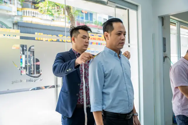 Mon Amie may đồng phục cho Viện Phát triển Nguồn nhân lực và Kinh doanh — UEH — 30/32