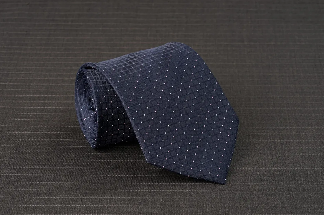 Cà vạt 50% lụa · 24 — 1/1