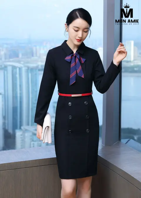 Đầm đen dài tay nơ cổ, đai đỏ — PN1928
