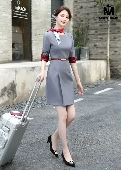 Đầm xám tay viền đỏ, khăn cổ — PN1962