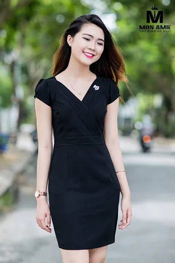Đầm Nữ Công Sở Trẻ Trung — 1/1