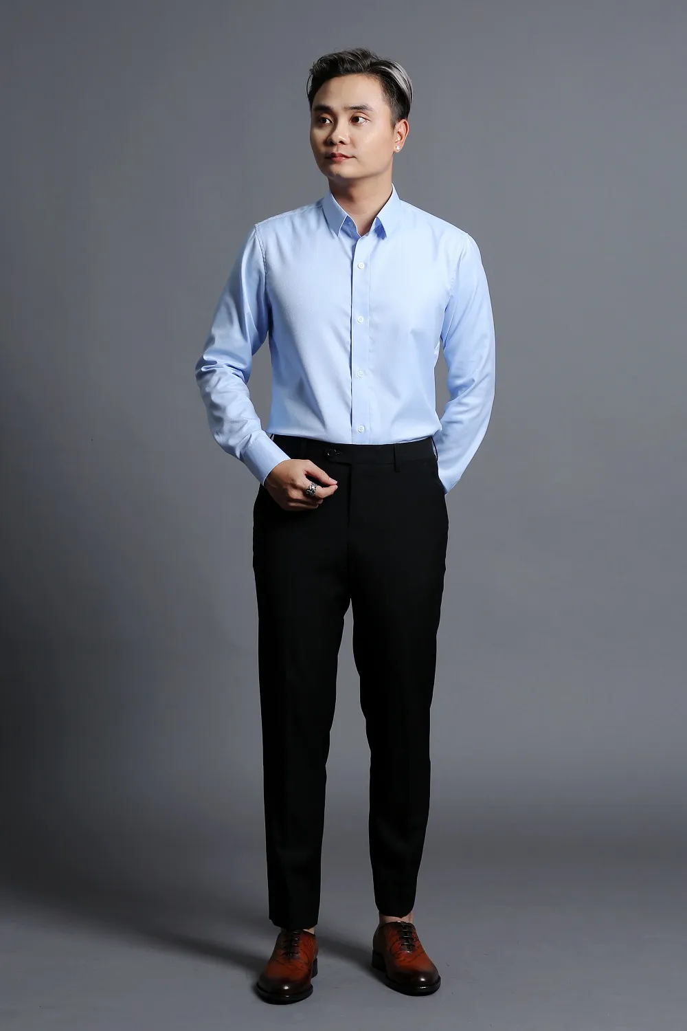 Đồng Phục Áo Sơ Mi Nam Xanh Trơn — 1/3