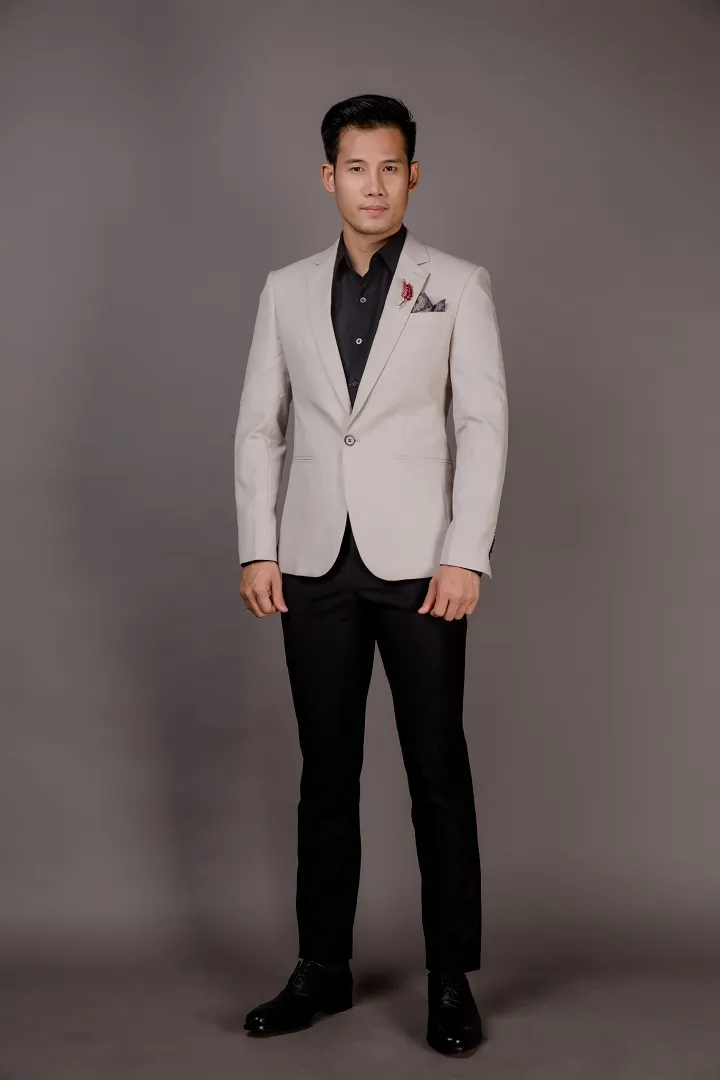 Blazer nam · 08 — 1/1