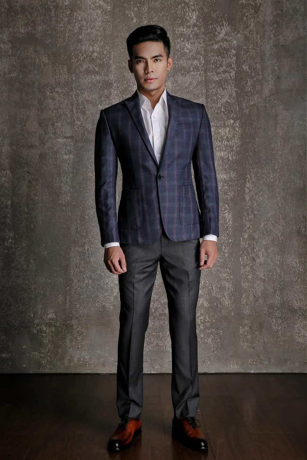 Blazer nam · 25 — 1/1