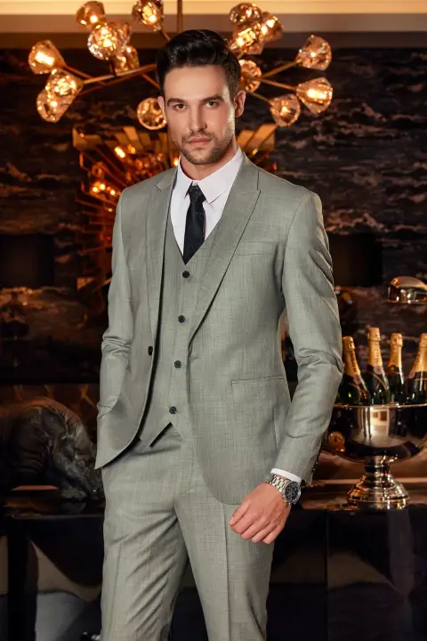 Suit doanh nhân · 09
