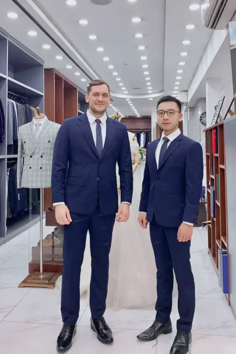 Suit doanh nhân · 12