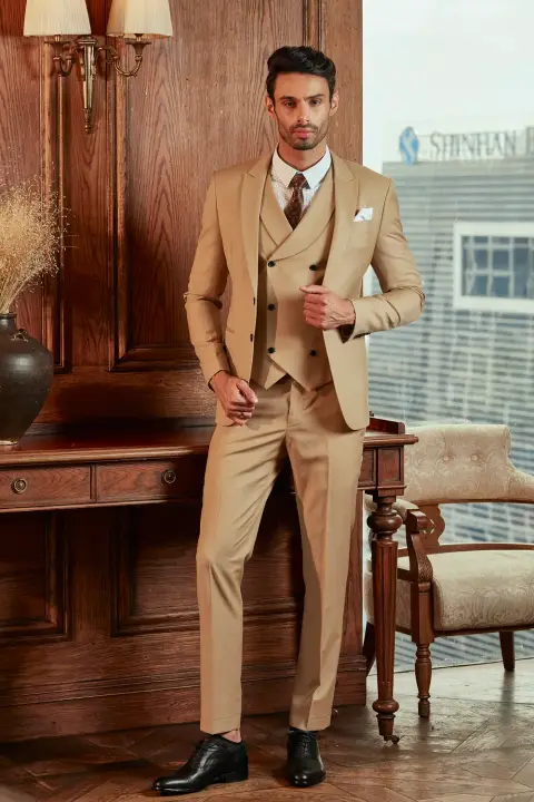 Suit doanh nhân · 35