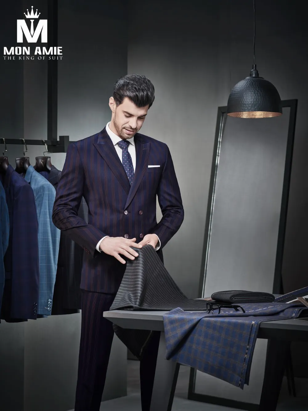 Suit doanh nhân — 1/1