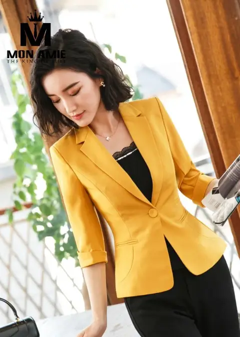 Blazer vàng mù tạt tay lửng, quần ống loe — PN1055