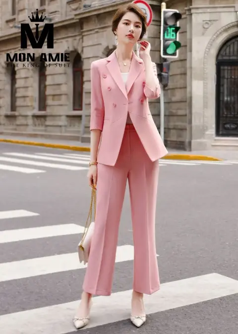 Vest nữ hồng hai hàng khuy, quần ống rộng — PN1760